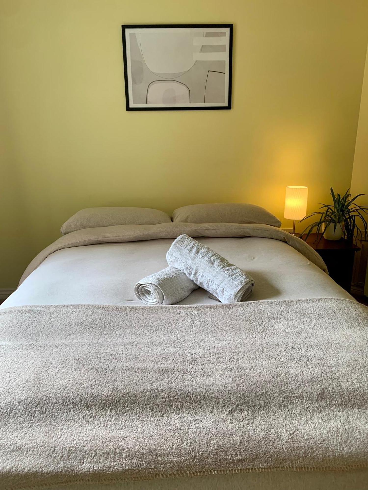 Peaceful Garden View Apt. Close To Central 런던 외부 사진
