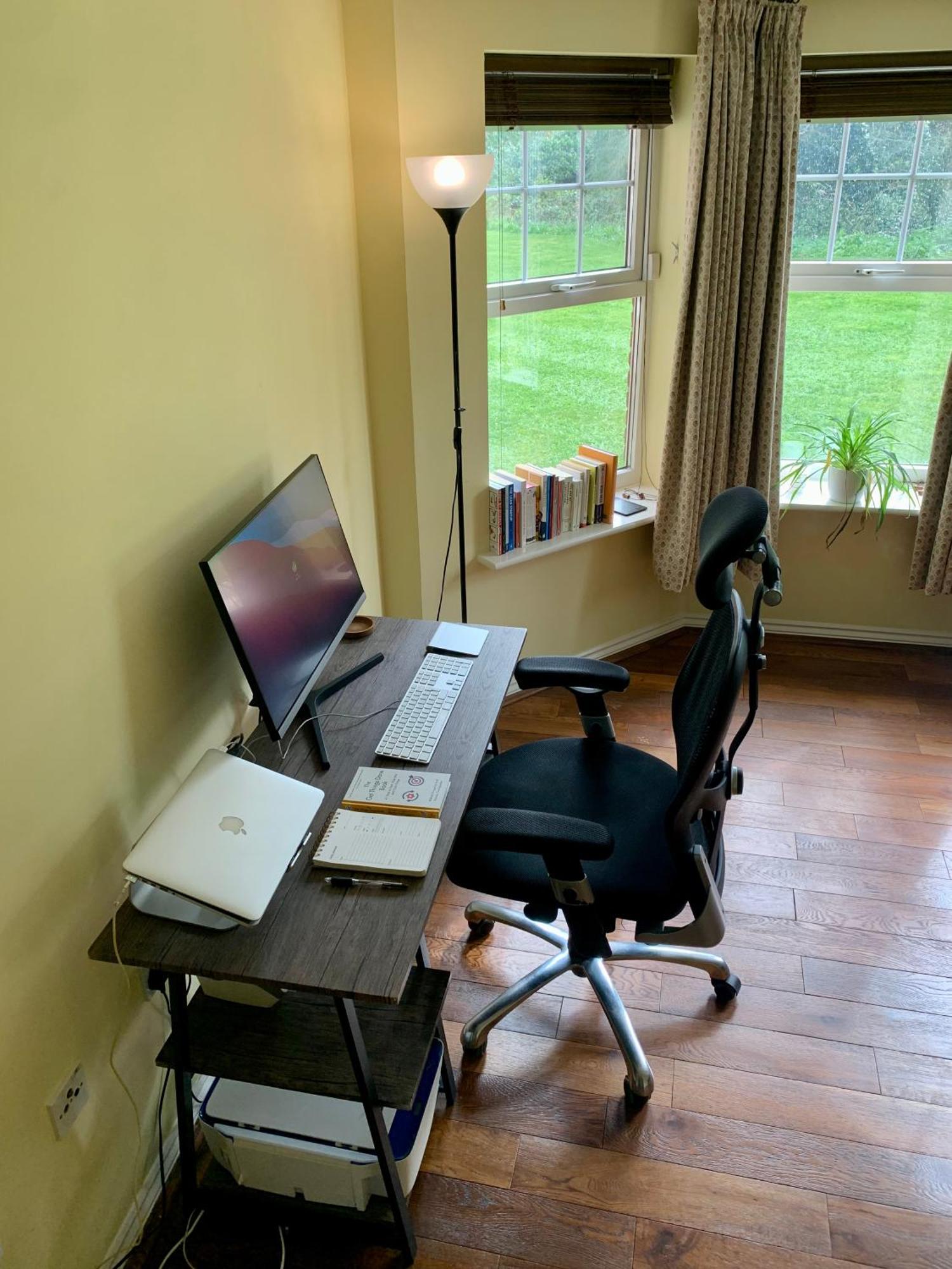 Peaceful Garden View Apt. Close To Central 런던 외부 사진